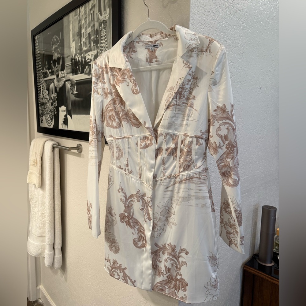Fashion Nova White and Brown Button Down Dress Blazer